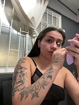 Alyha_Cortes live sex cam