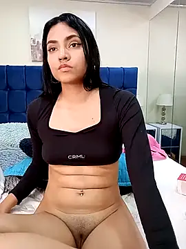 MaddieQuinn's cam snapshot