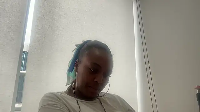 ChocolateCakeQueen's cam snapshot