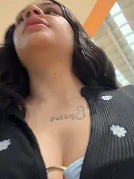 BabyKathy's cam snapshot