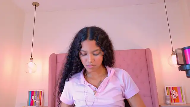 SofiiAngel_'s cam snapshot