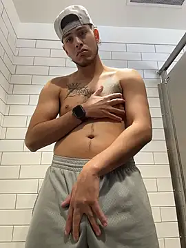 StrokingDaddy4 live sex cam