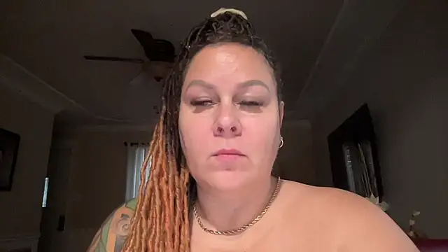 WorldsGreatestCockRater's cam snapshot