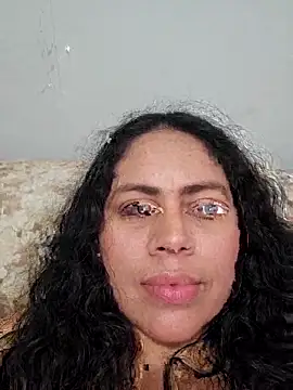 _Zhamira's cam snapshot