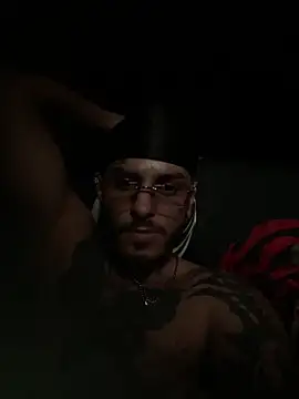 liyamjunior's cam snapshot