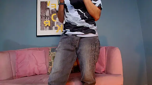 Derek_freeman's cam snapshot