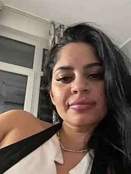 _adelle live sex cam