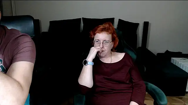 JoannaAndNeighbour live sex cam