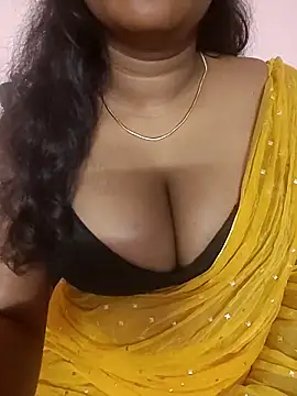 Keerthee_'s cam snapshot