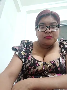 Elie_Hallway's cam snapshot