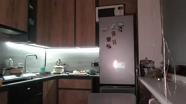 delightful_sofi's cam snapshot