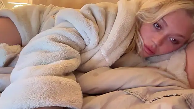 blissdimicco's cam snapshot