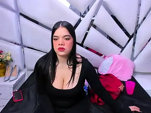 _EmilySquirt's cam snapshot