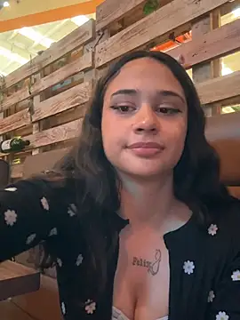 BabyKathy's cam snapshot