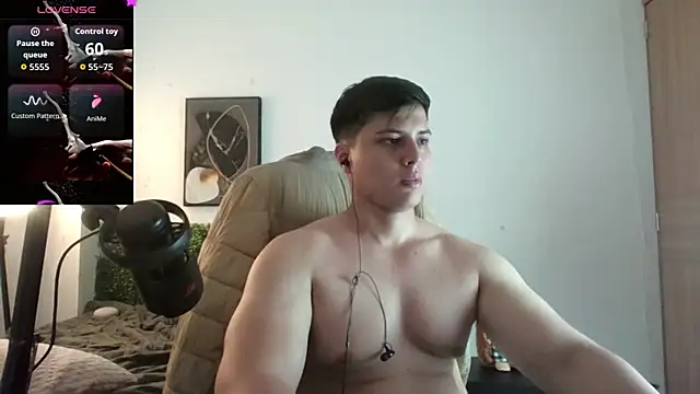 Thom_Ohtani live sex cam