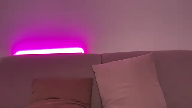 AlmaryKim live sex cam