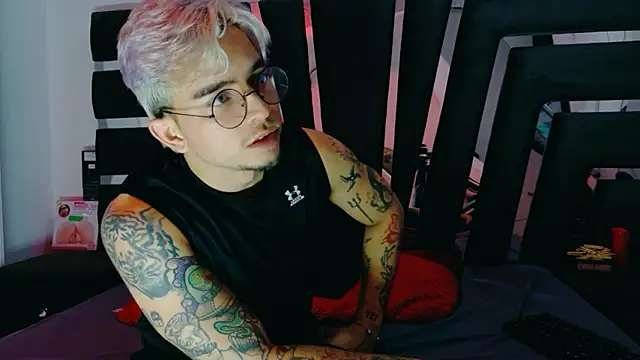 AliceandMax live sex cam