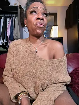 Kennady_Buxum_Goddess live sex cam