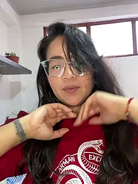 alisbloom's cam snapshot