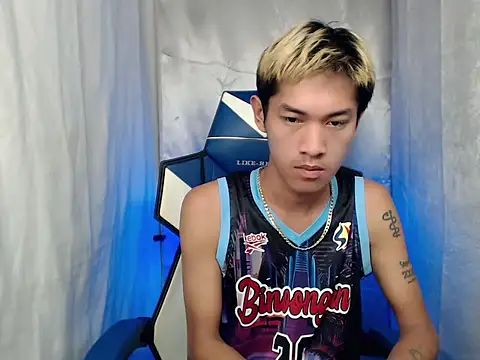 riks_tyler's cam snapshot