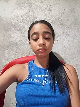 Zoe_Sweett18 live sex cam