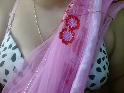 LOVERIAKOL's cam snapshot