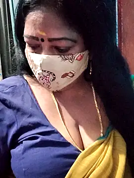 maniisha's cam snapshot