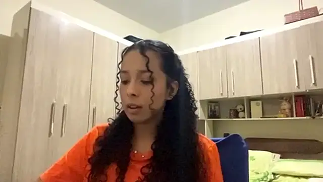 KayleenStoyanoff live sex cam