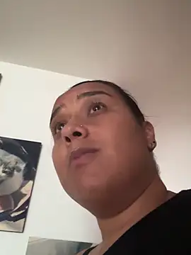 Cafeziitha02 live sex cam