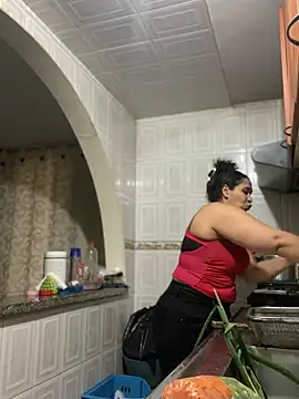 Carola-Ross live sex cam