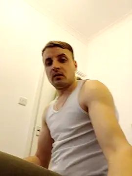 Levarboy live sex cam