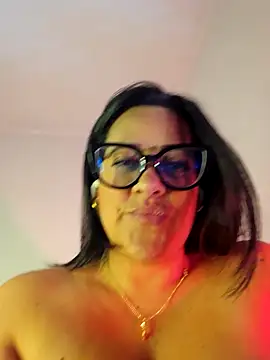 Nicoleefaith_'s cam snapshot