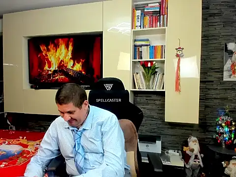 SpartacusDaddy48's cam snapshot