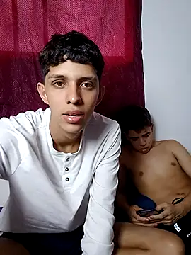 Jeunes_Grossieres live sex cam