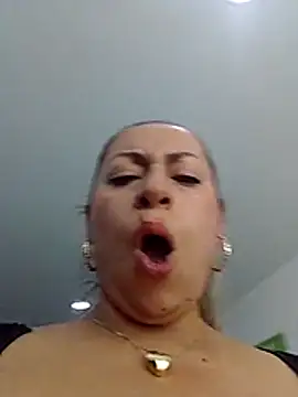 Katalina_S3xy's cam snapshot