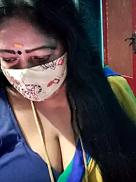 maniisha's cam snapshot