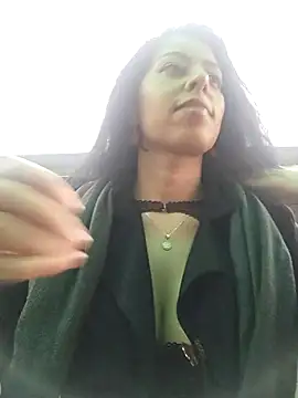 Luianna's cam snapshot