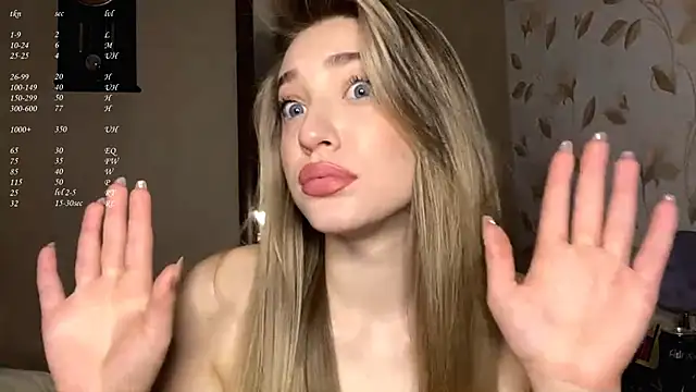 OrethaEredia live sex cam
