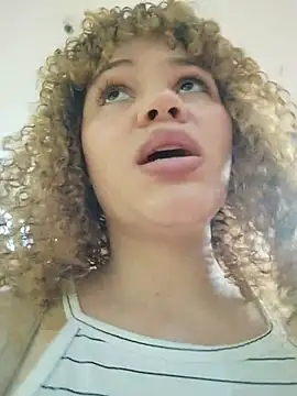 SirenRouge_69 live sex cam