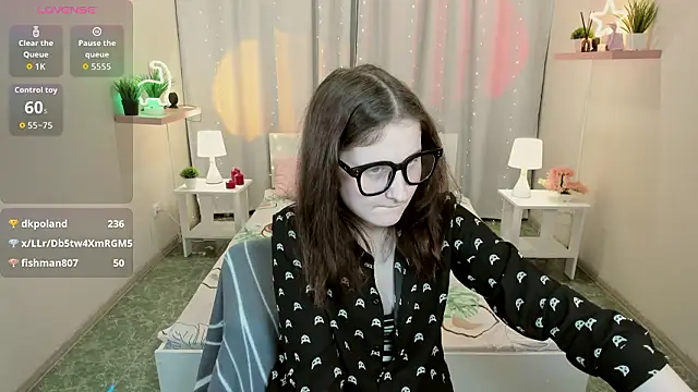 KiraDuvall's cam snapshot