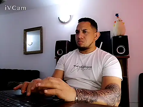 Rojasmike90's cam snapshot