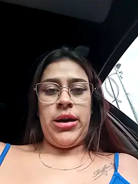 Latina_sexy1's cam snapshot