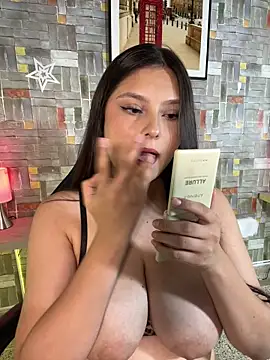 katy_handerson's cam snapshot