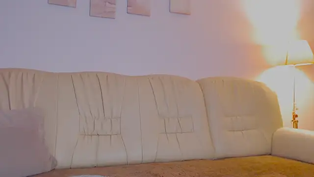 Bella_Rosee4u's cam snapshot