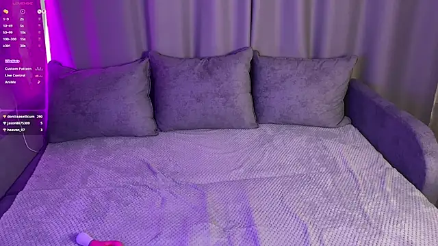 Mulan_Lo's cam snapshot