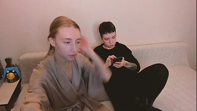 secret_dreams__'s cam snapshot