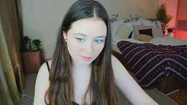 AlluringLookk's cam snapshot