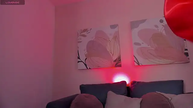 Violetta_Nur's cam snapshot