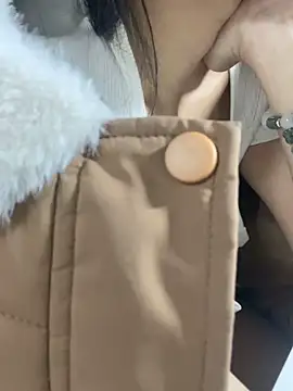 Mina048's cam snapshot