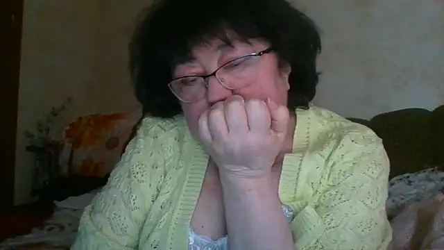 MilaSky5303's cam snapshot